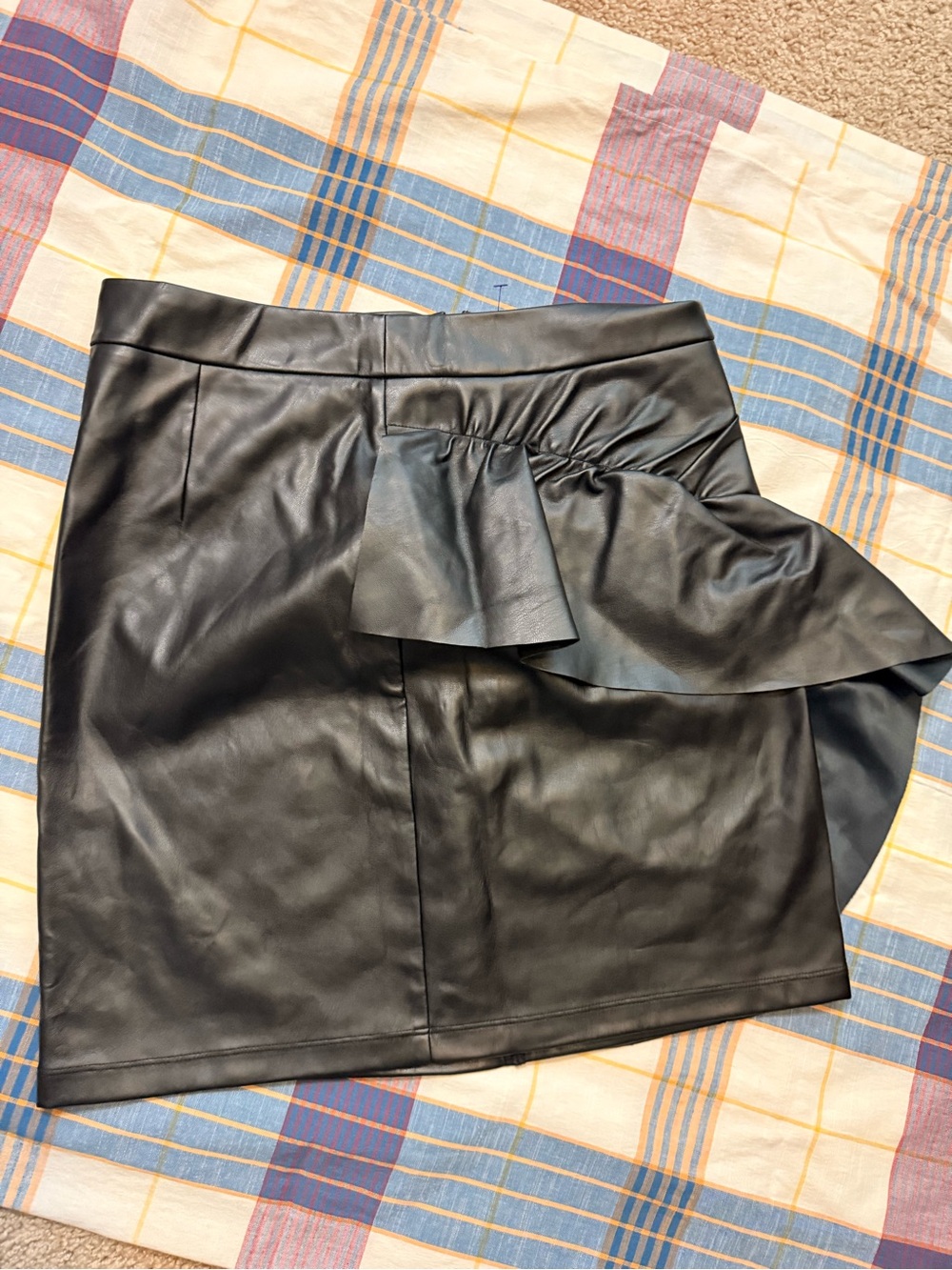Michael Kors Black Faux Leather Ruffle Mini Skirt
